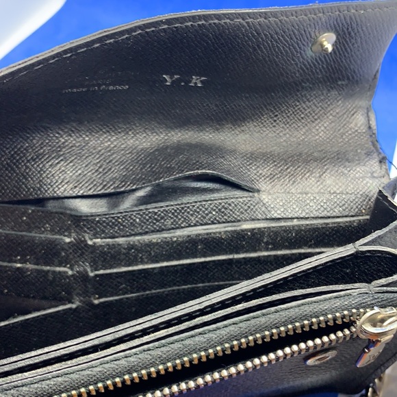 Louis Vuitton Long Portefeuille Accordion Damier Graphite 7.5"L x 3.9"W x 0.8"H - Picture 11 of 12